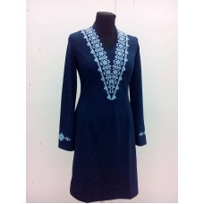 Трикотажное платье вышиванка Иванна 44 размера